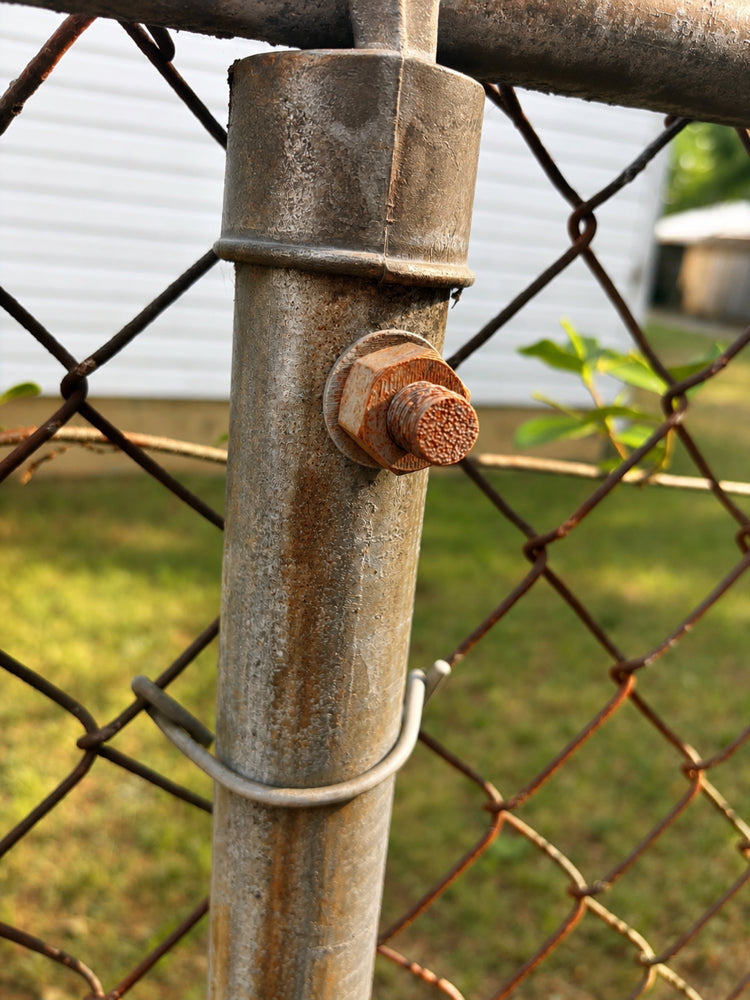 Fake Bolt Scent Work Vessel
