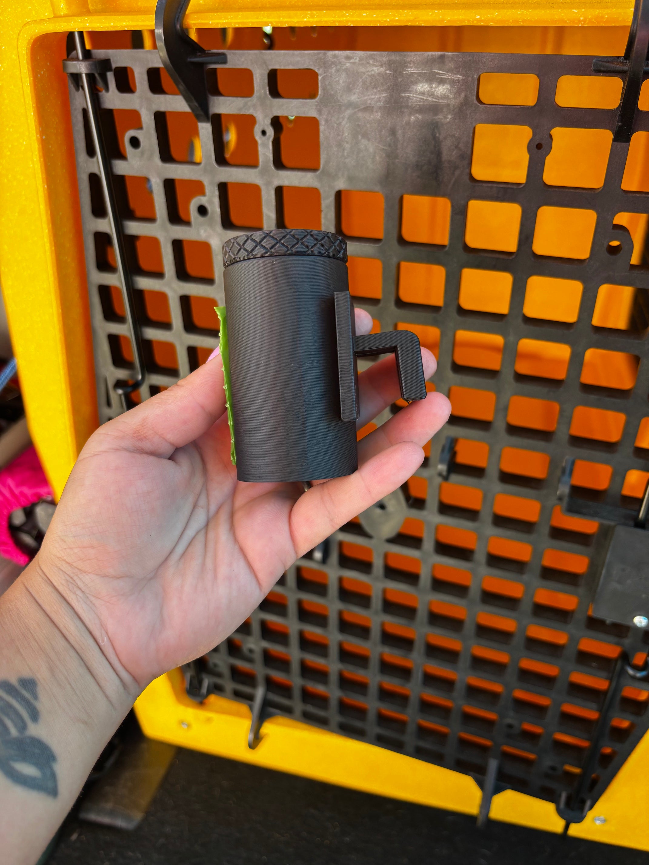 Ruffland Kennel Door Poop Bag Holder (L & XL Kennels)