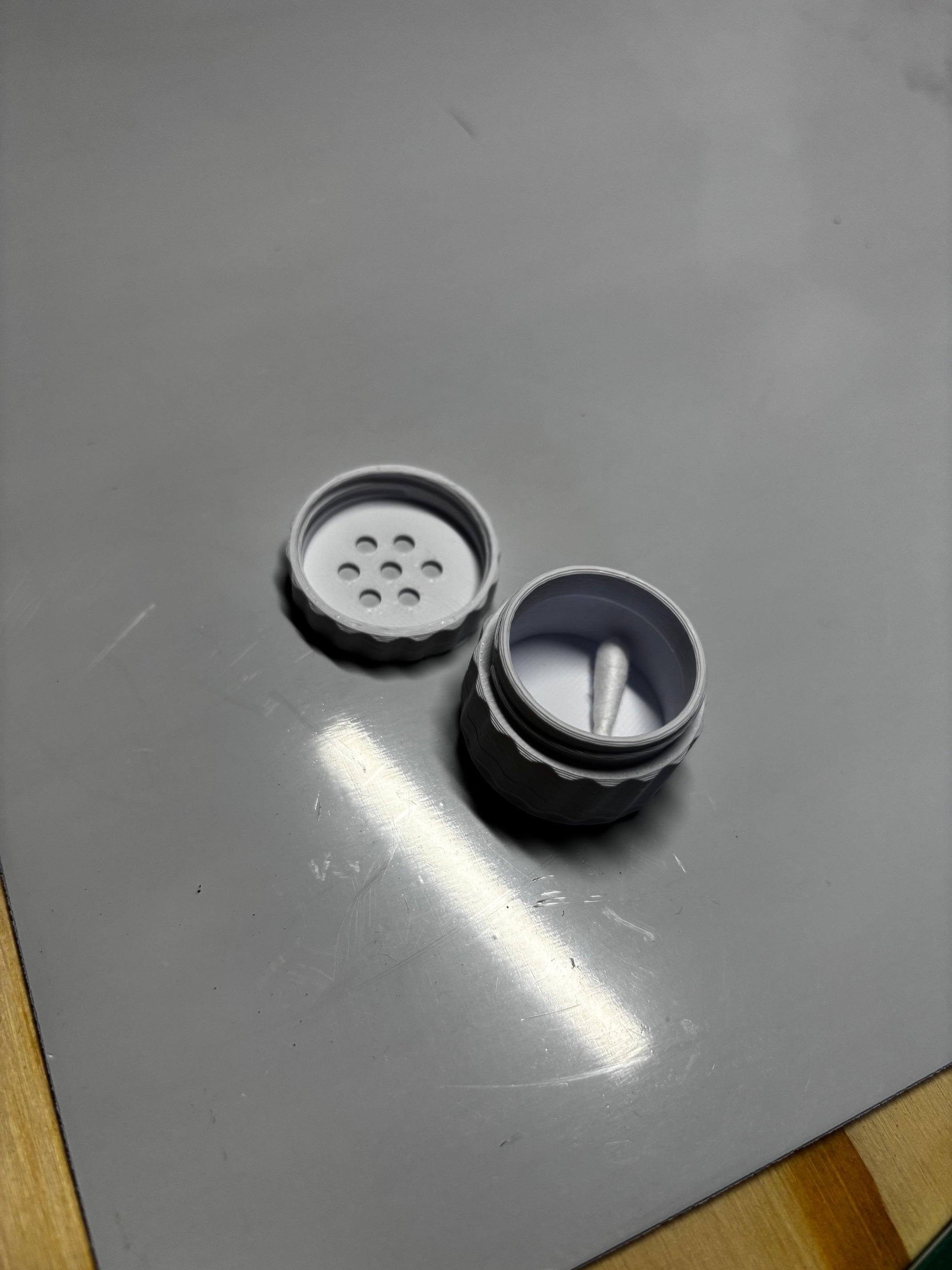 Small Magnetic Scent Work Canister Hide