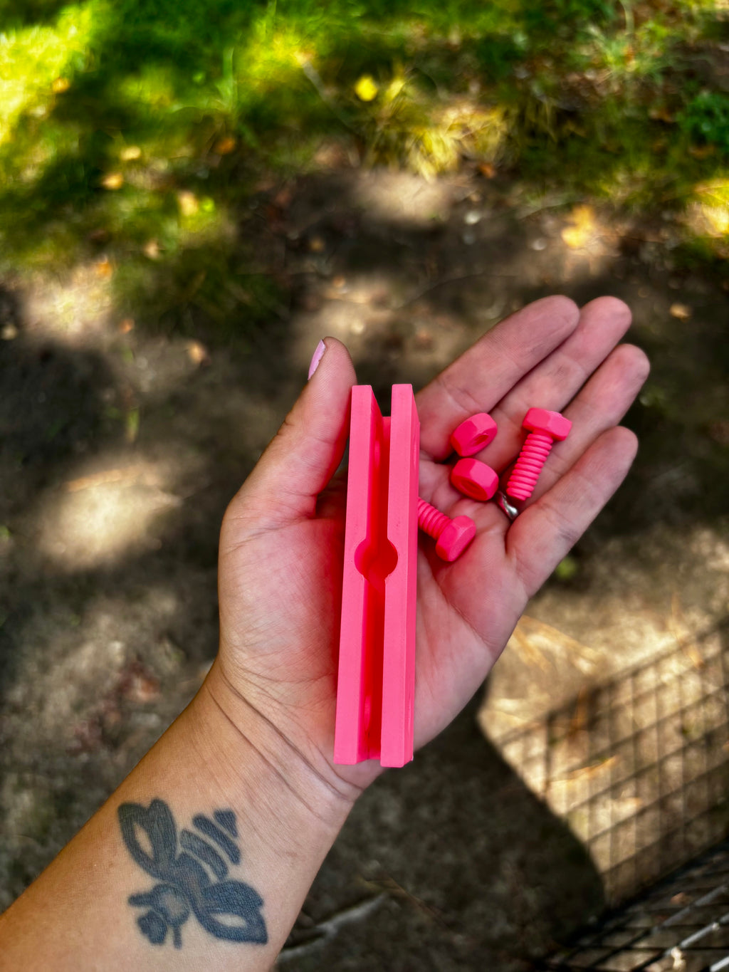 Wire X-Pen Stability Brackets – Straight & 90° Corner Options