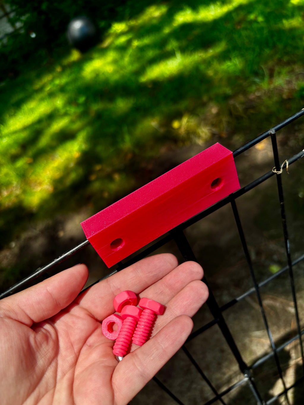 Wire X-Pen Stability Brackets – Straight & 90° Corner Options